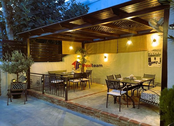 Image No.5-Propriété de 1 chambre à vendre à Chora