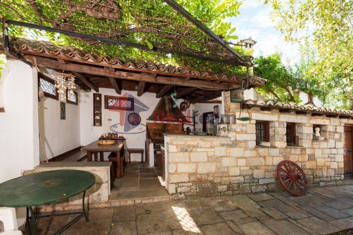 Image No.23-5 Bed Property for sale