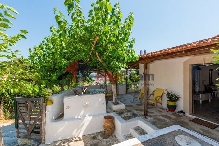 Image No.10-Propriété de 1 chambre à vendre à Alonnisos