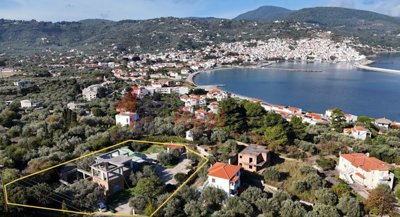 8b950f8f1c724482bac44b52c27eeb52