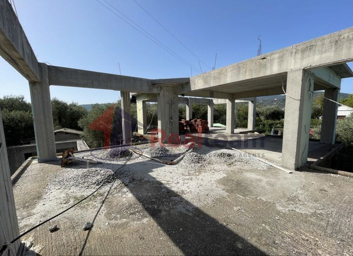 Image No.29-Propriété à vendre à Chora