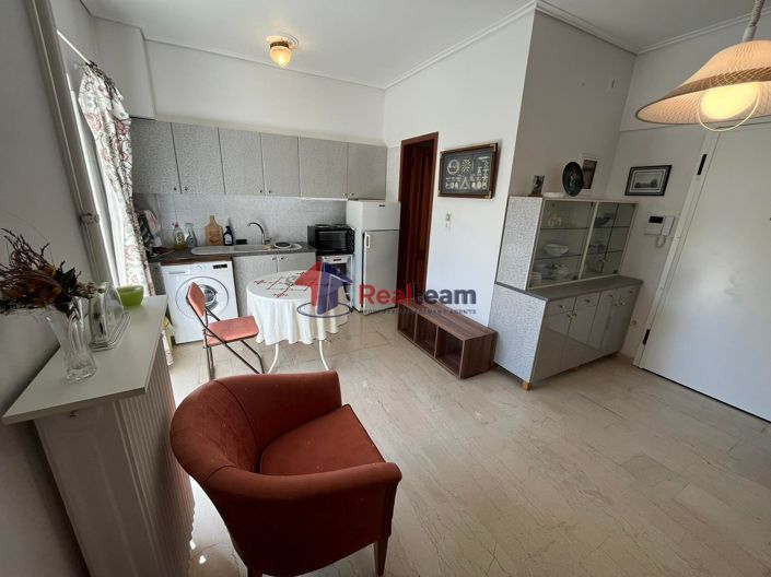 Image No.2-Appartement de 1 chambre à vendre à Glyfada