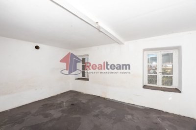 imgbfe314b6-63c4-40e4-a27f-c9f710dcc1c5