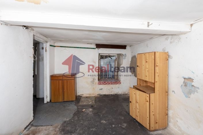 Image No.8-2 Bed Property for sale