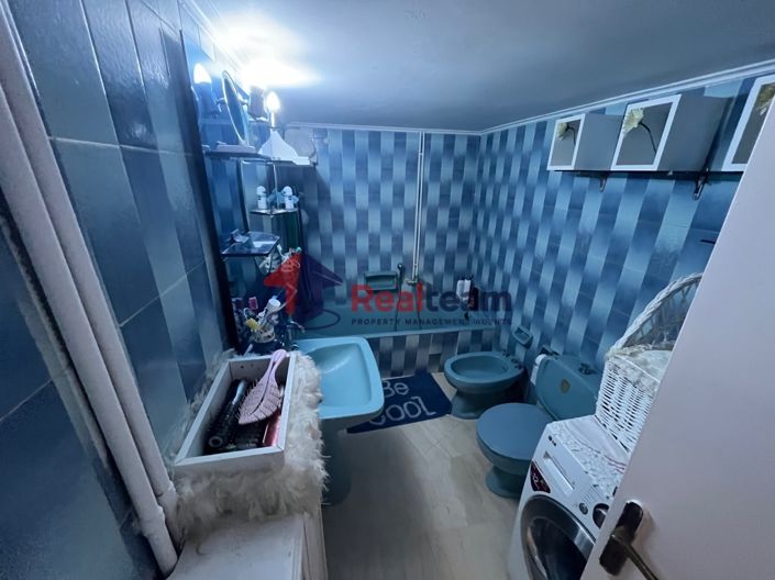 Image No.13-Appartement de 2 chambres à vendre à Attique