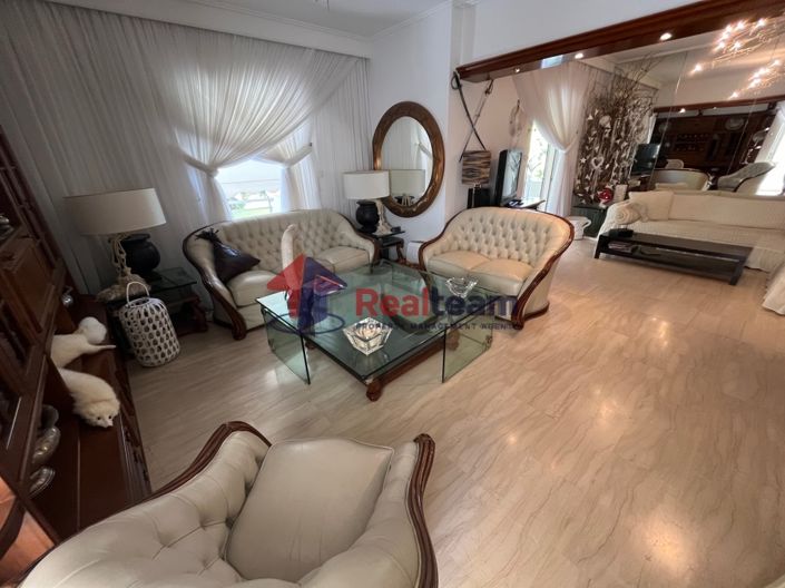 Image No.4-Appartement de 2 chambres à vendre à Attique