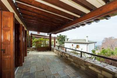 img7f0129a5-0c2d-4e08-8235-20f7c689284e