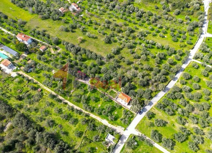 Image No.4-Propriété à vendre à Stafilos