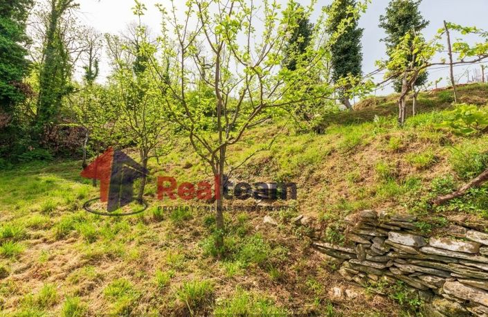 Image No.21-2 Bed Property for sale