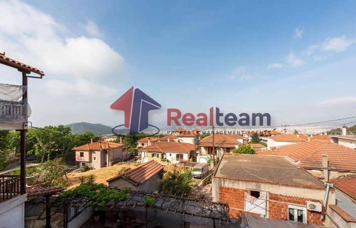 Image No.17-3 Bed Property for sale