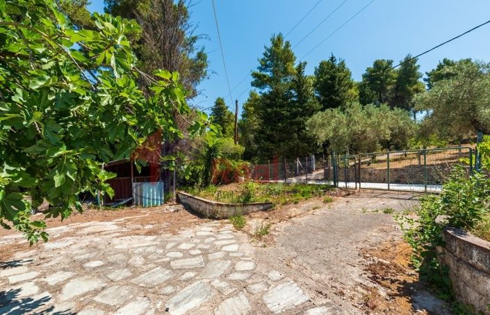 Image No.14-Propriété de 1 chambre à vendre à Ditropo