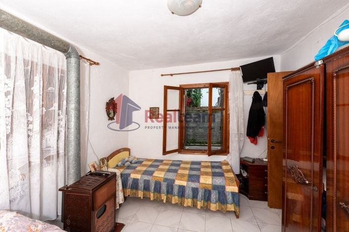 Image No.10-Propriété de 2 chambres à vendre à Mouresi