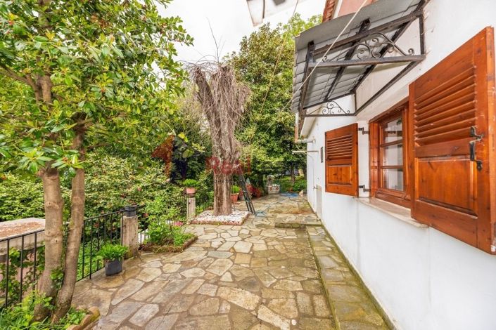 Image No.23-Propriété de 2 chambres à vendre à Mouresi