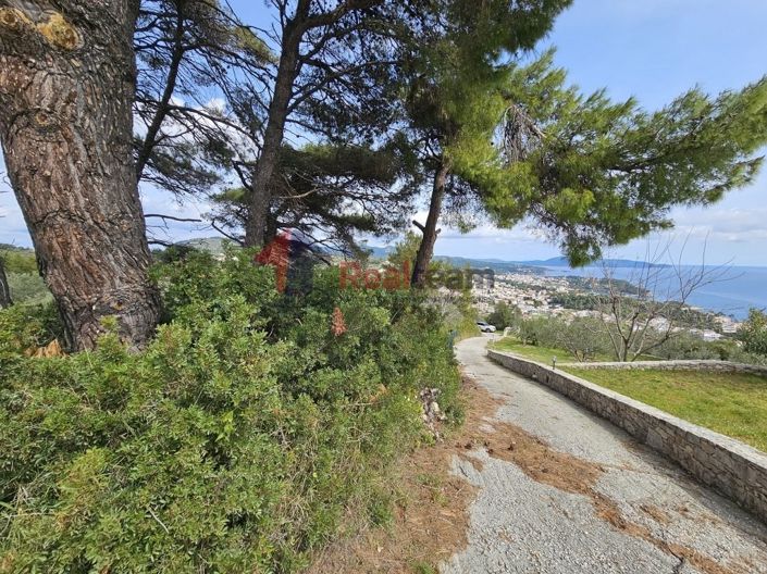 Image No.3-Propriété à vendre à Alonnisos