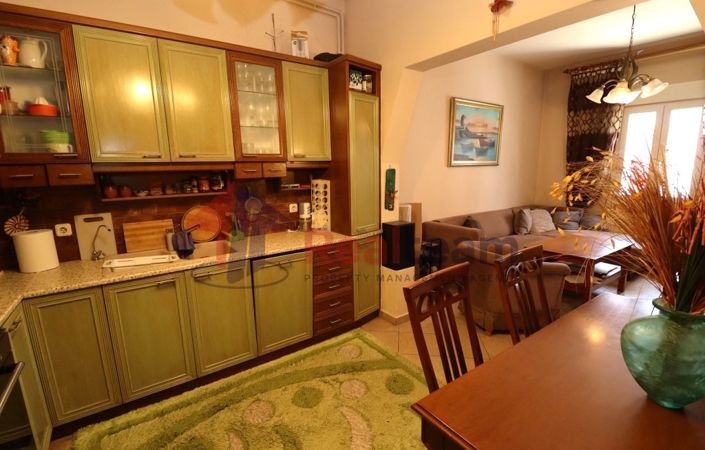 Image No.11-Propriété de 3 chambres à vendre à Chora