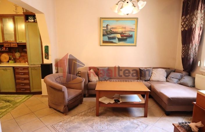 Image No.4-Propriété de 3 chambres à vendre à Chora