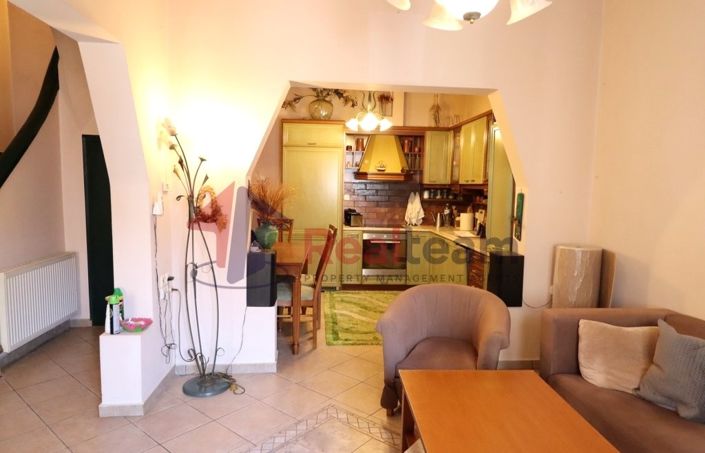 Image No.5-Propriété de 3 chambres à vendre à Chora