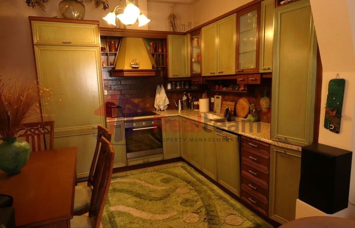 Image No.8-Propriété de 3 chambres à vendre à Chora