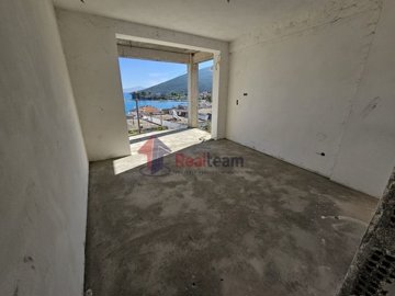 img34eccb7a-e48f-4b59-9ac4-b06da7be7cdb