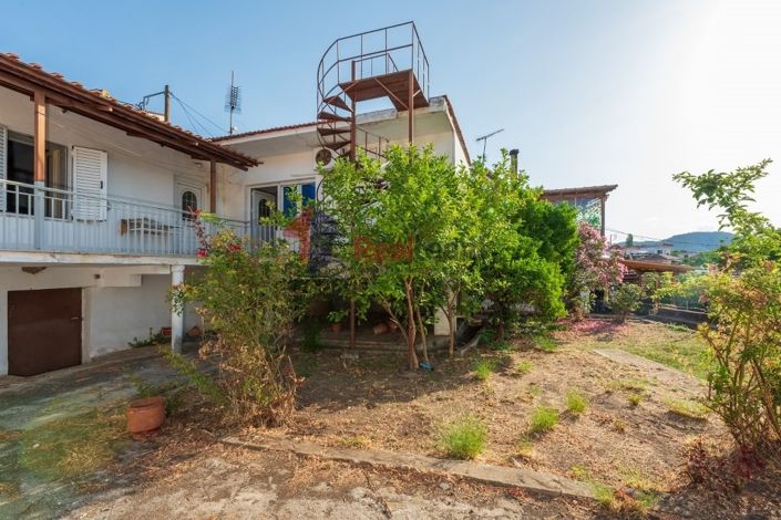 Image No.21-2 Bed Property for sale