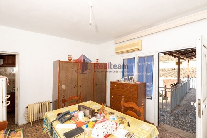 Image No.3-2 Bed Property for sale