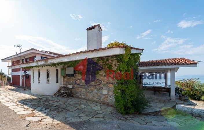 Image No.23-3 Bed Property for sale