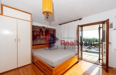 imgf5e1a042-1ee3-49eb-8b9a-79fc0024c63d