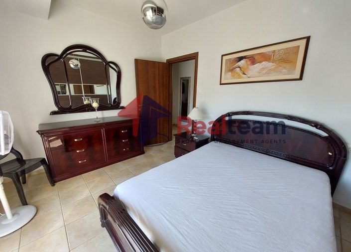 Image No.18-3 Bed Property for sale