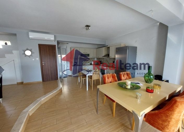 Image No.3-3 Bed Property for sale