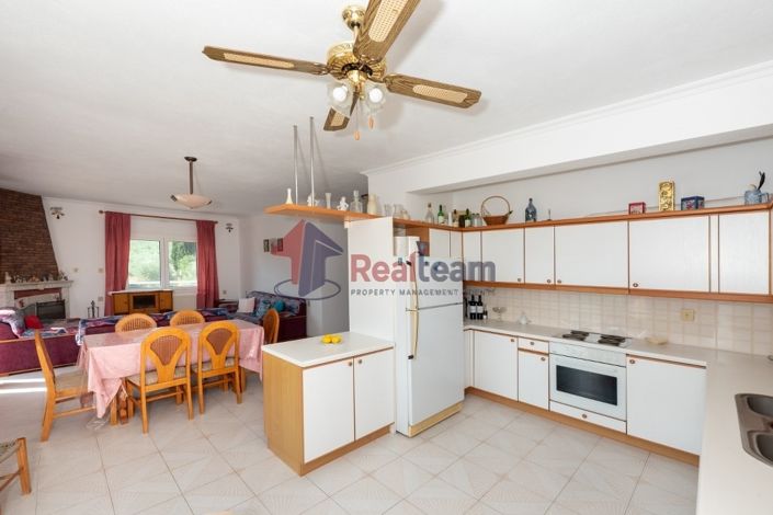 Image No.5-4 Bed Property for sale