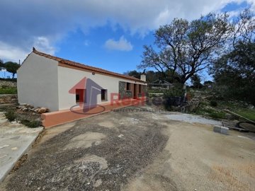 img97ebbb22-f66c-4478-b451-06497a6f02b9