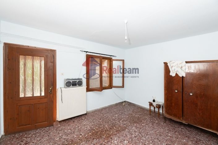 Image No.5-3 Bed Property for sale