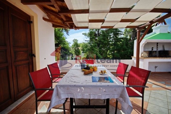 Image No.13-Propriété de 2 chambres à vendre à Votsi