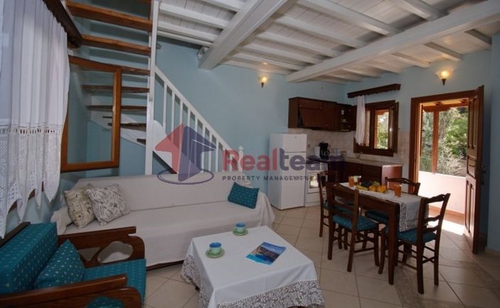 Image No.19-Propriété de 2 chambres à vendre à Votsi