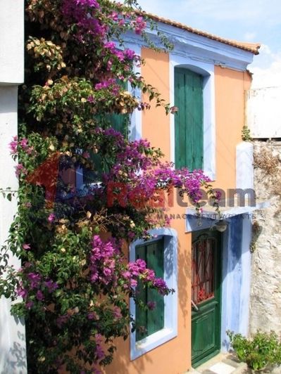 Image No.2-Propriété de 2 chambres à vendre à Alonnisos