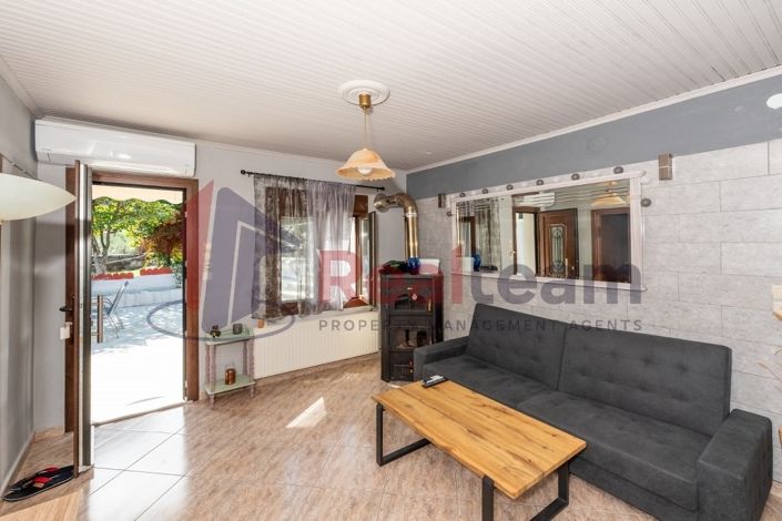 Image No.18-2 Bed Property for sale