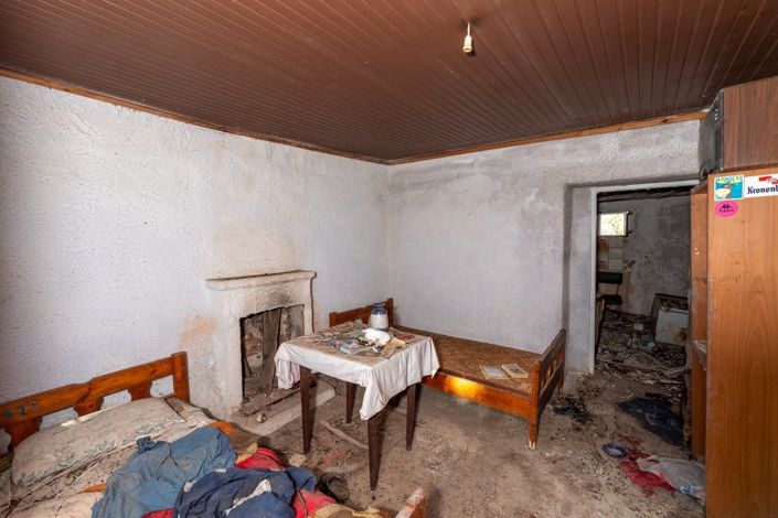 Image No.15-1 Bed Property for sale