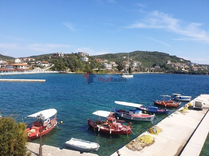 Image No.25-1 Bed Property for sale