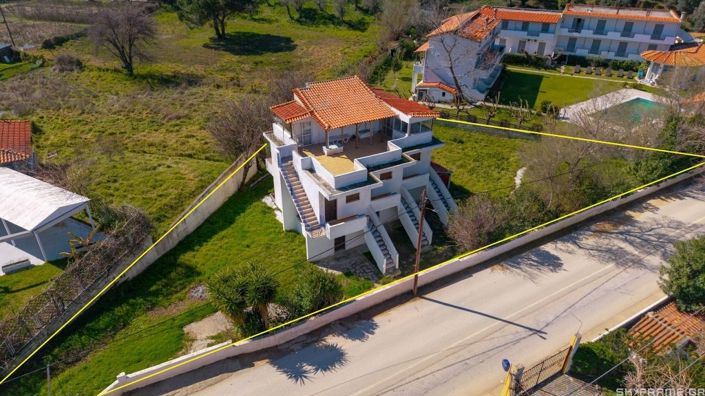 Image No.6-Propriété de 7 chambres à vendre à Skiathos