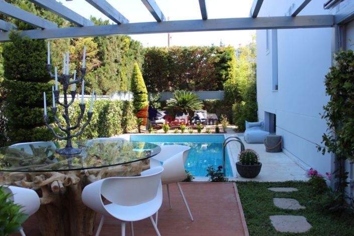 Image No.2-Maisonette de 6 chambres à vendre à Glyfada