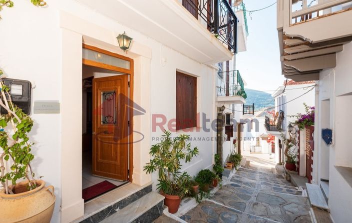 Image No.6-Propriété de 2 chambres à vendre à Chora