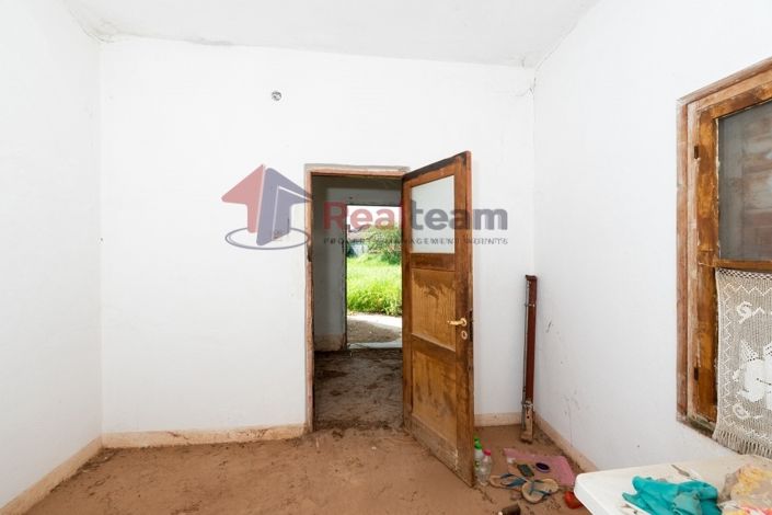 Image No.17-1 Bed Property for sale