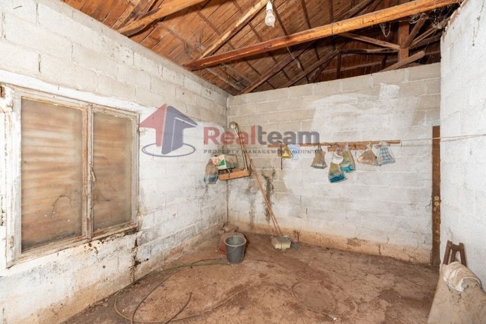 Image No.20-1 Bed Property for sale