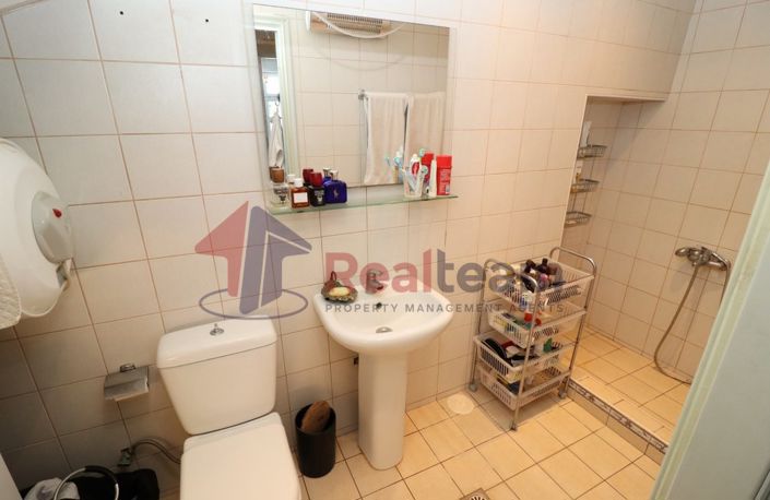 Image No.13-Propriété de 1 chambre à vendre à Chora