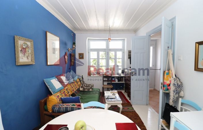 Image No.9-Propriété de 1 chambre à vendre à Chora