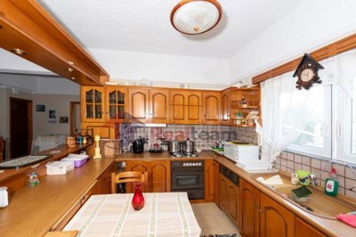 54b10263703e456b8aa44a924021dda2