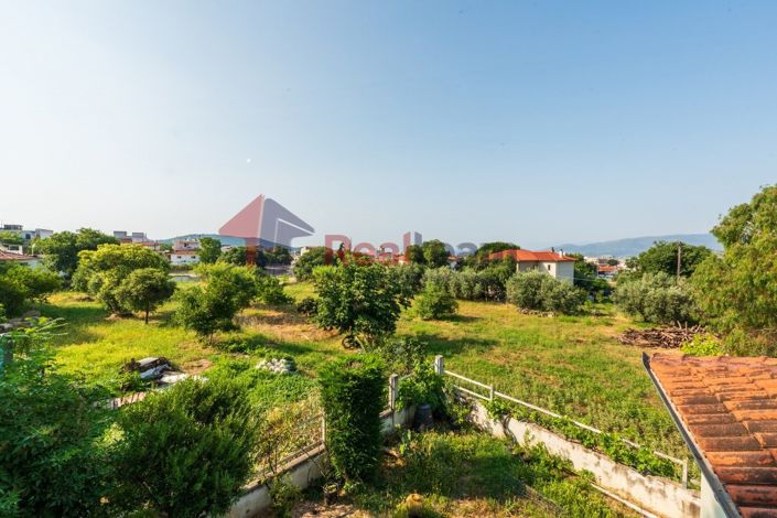 Image No.16-4 Bed Property for sale