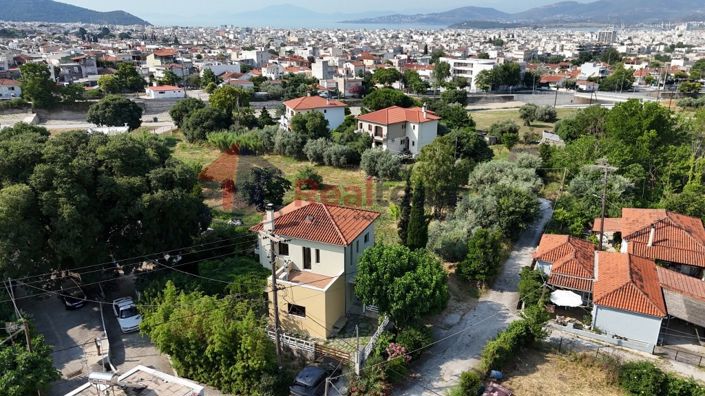 Image No.9-4 Bed Property for sale