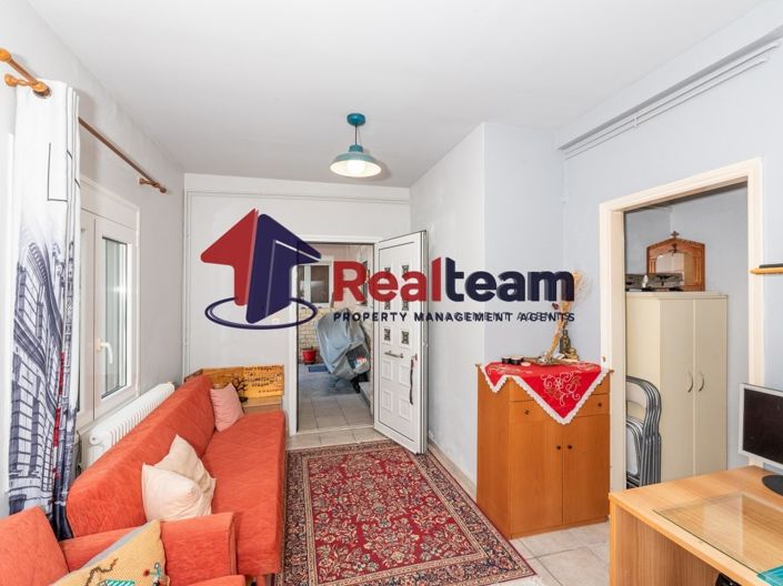 Image No.18-4 Bed Property for sale