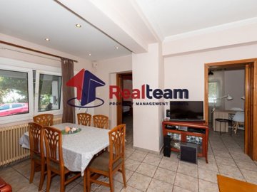 img558694ef-ceff-4132-8607-a3d0823daed1